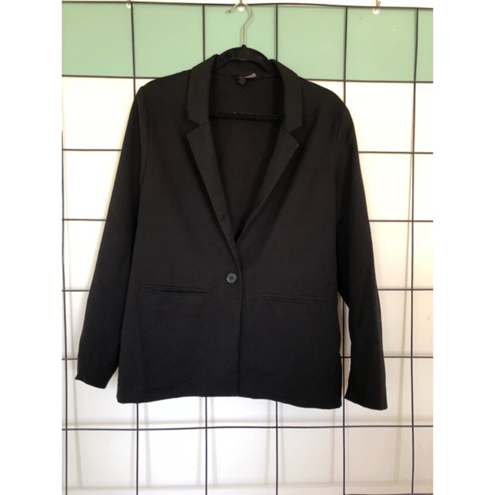 ‼️<H&M> WORN ONCE, BLACK BLAZER! GREAT CONDITION!